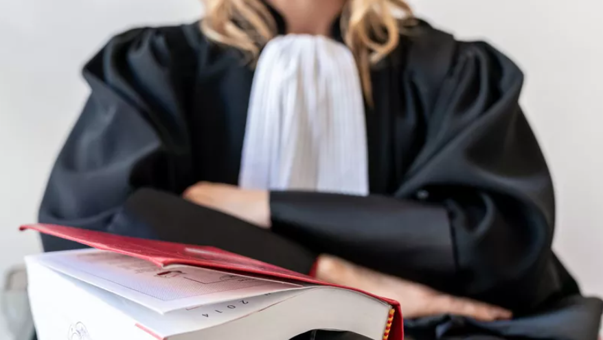 Combien coûte un avocat pour un divorce ?